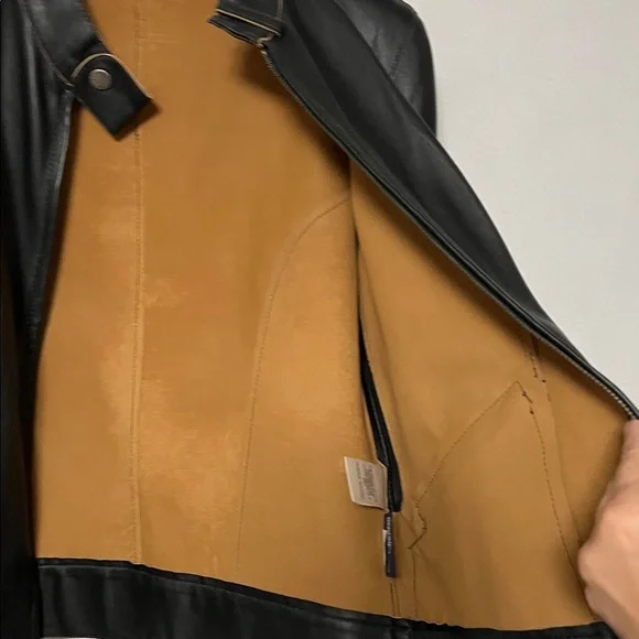 NWOT Tommy Hilfiger Black and Tan Leather Lightweight Jacket - Picture 11 of 11